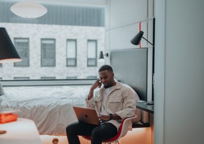 Agile management and software development in remote teams